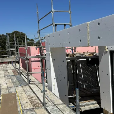 Polyester installation