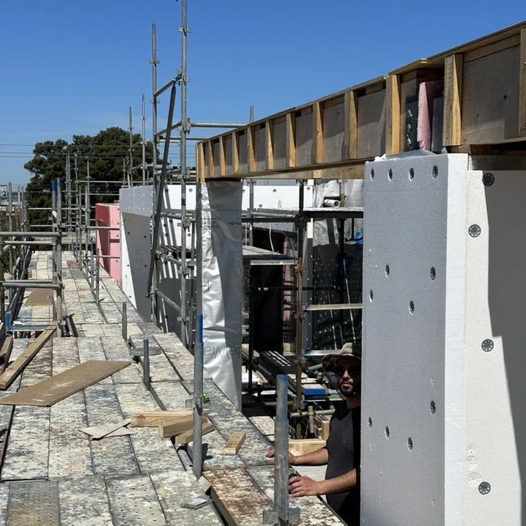 Polyester installation